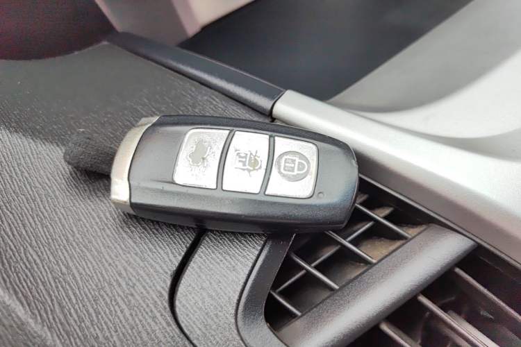 Used Honda Odyssey 2013 2.4L Elite Edition Vehicle Key