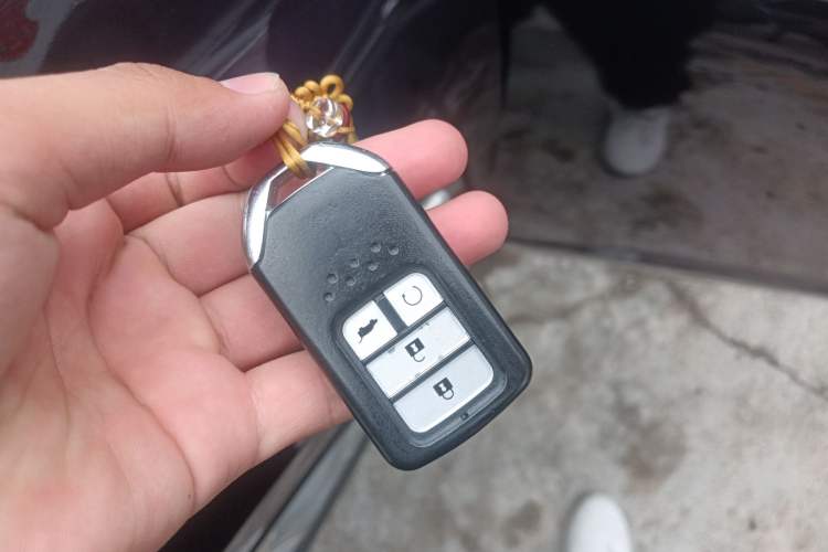 Used Honda Odyssey 2013 2.4L Luxury Edition Vehicle Key