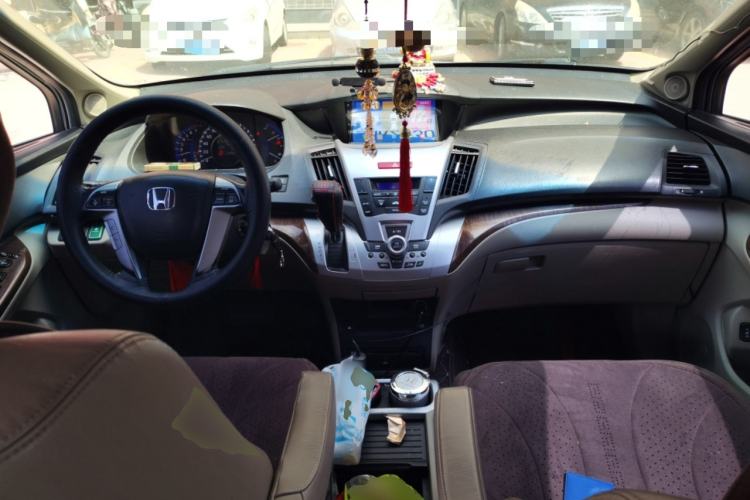 Used Honda Odyssey 2013 2.4L Luxury Edition Center Console