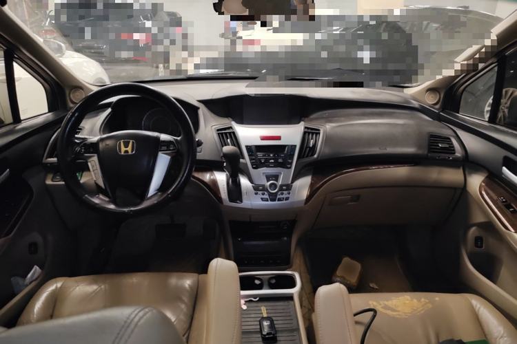 Used Honda Odyssey 2013 2.4L Luxury Edition Center Console