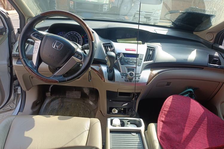 Used Honda Odyssey 2013 2.4L Luxury Edition Center Console