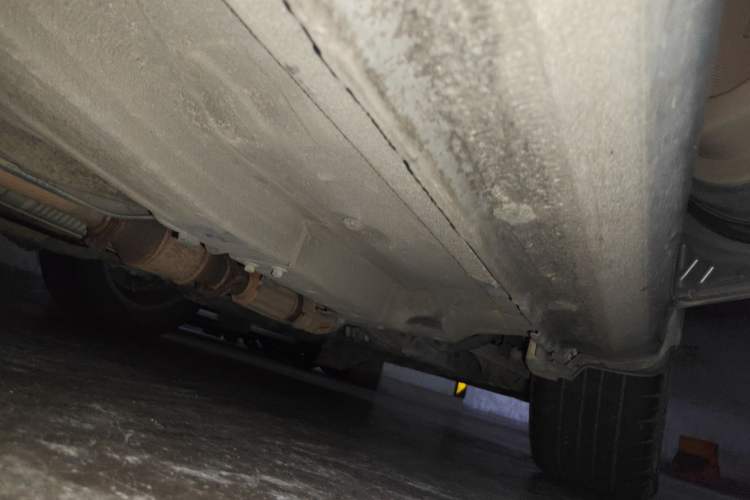 Used Honda Odyssey 2013 2.4L Elite Edition Chassis Front Right