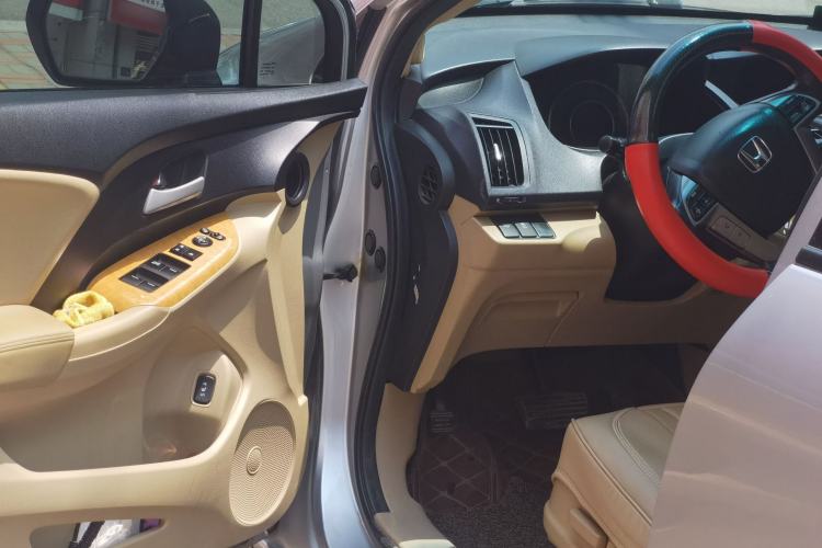 Used Honda Odyssey 2013 2.4L Luxury Edition Driver Seat