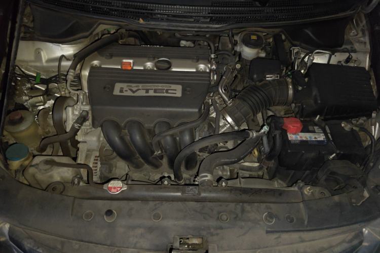 Used Honda Odyssey 2013 2.4L Elite Edition Engine Bay