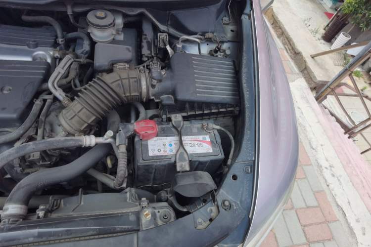 Used Honda Odyssey 2013 2.4L Luxury Edition Engine Bay Left