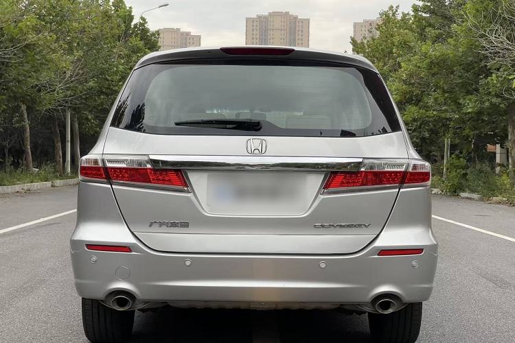 Used Honda Odyssey 2013 2.4L Comfort Edition Exterior 4