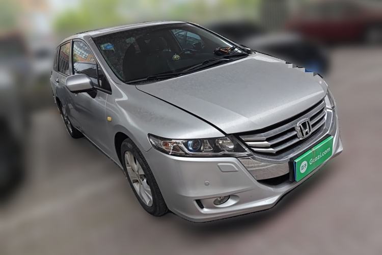 Used Honda Odyssey 2013 2.4L Luxury Edition Front Right 45 Deg