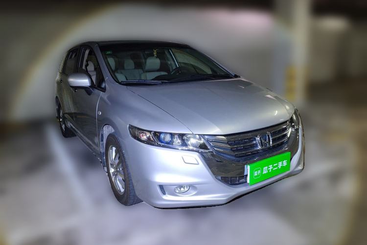 Used Honda Odyssey 2013 2.4L Elite Edition Front Right 45 Deg