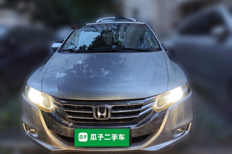 Used Honda Odyssey 2013 2.4L Luxury Edition Front