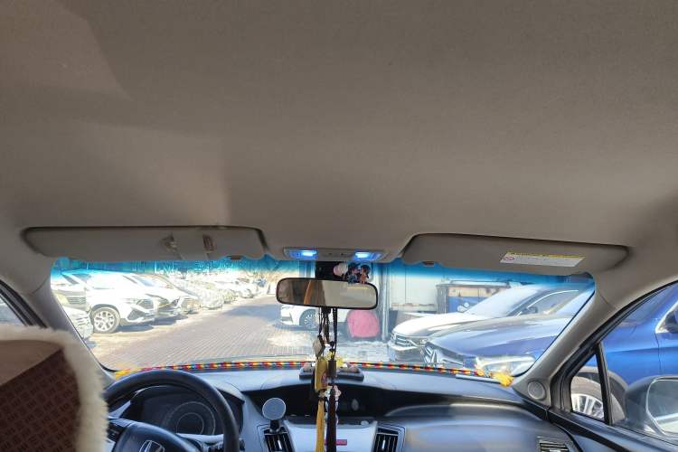 Used Honda Odyssey 2013 2.4L Elite Edition Headliner