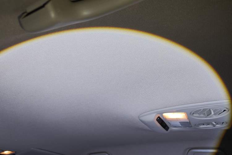 Used Honda Odyssey 2013 2.4L Elite Edition Headliner