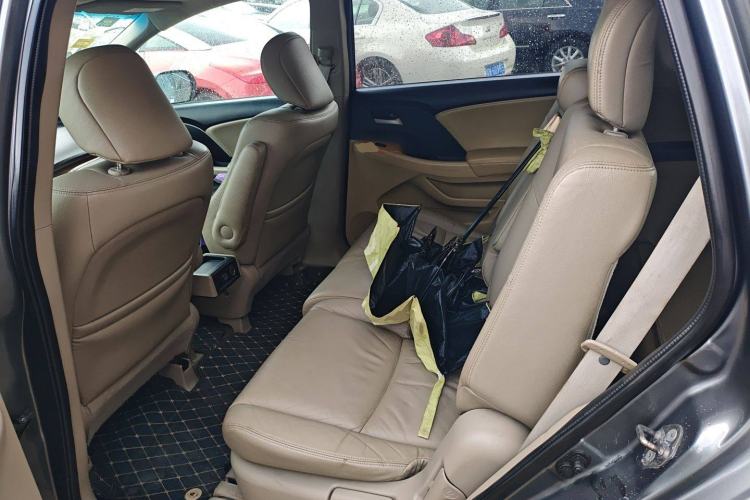 Used Honda Odyssey 2013 2.4L Luxury Edition Left Rear Seat