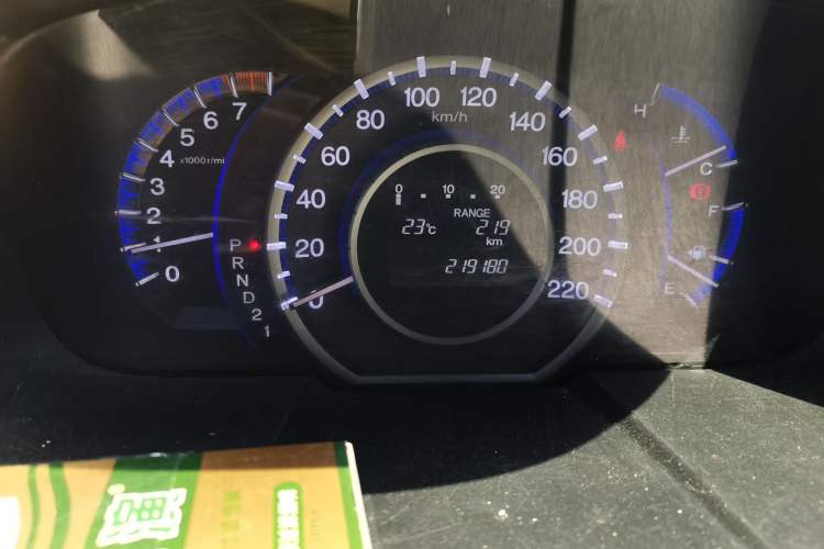 Used Honda Odyssey 2013 2.4L Luxury Edition Odometer Close Up