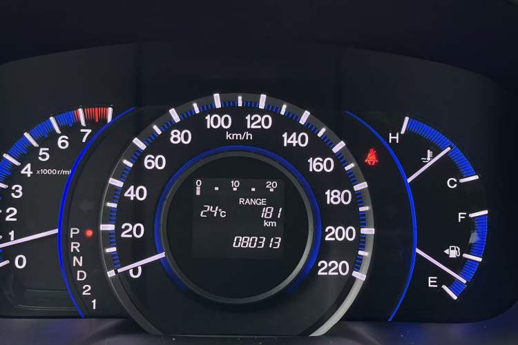 Used Honda Odyssey 2013 2.4L Comfort Edition Odometer Close Up