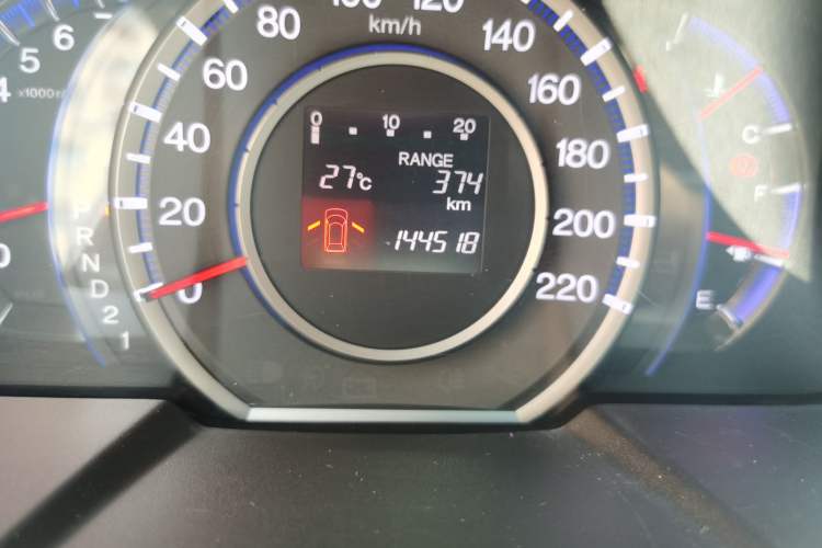Used Honda Odyssey 2013 2.4L Luxury Edition Odometer Close Up