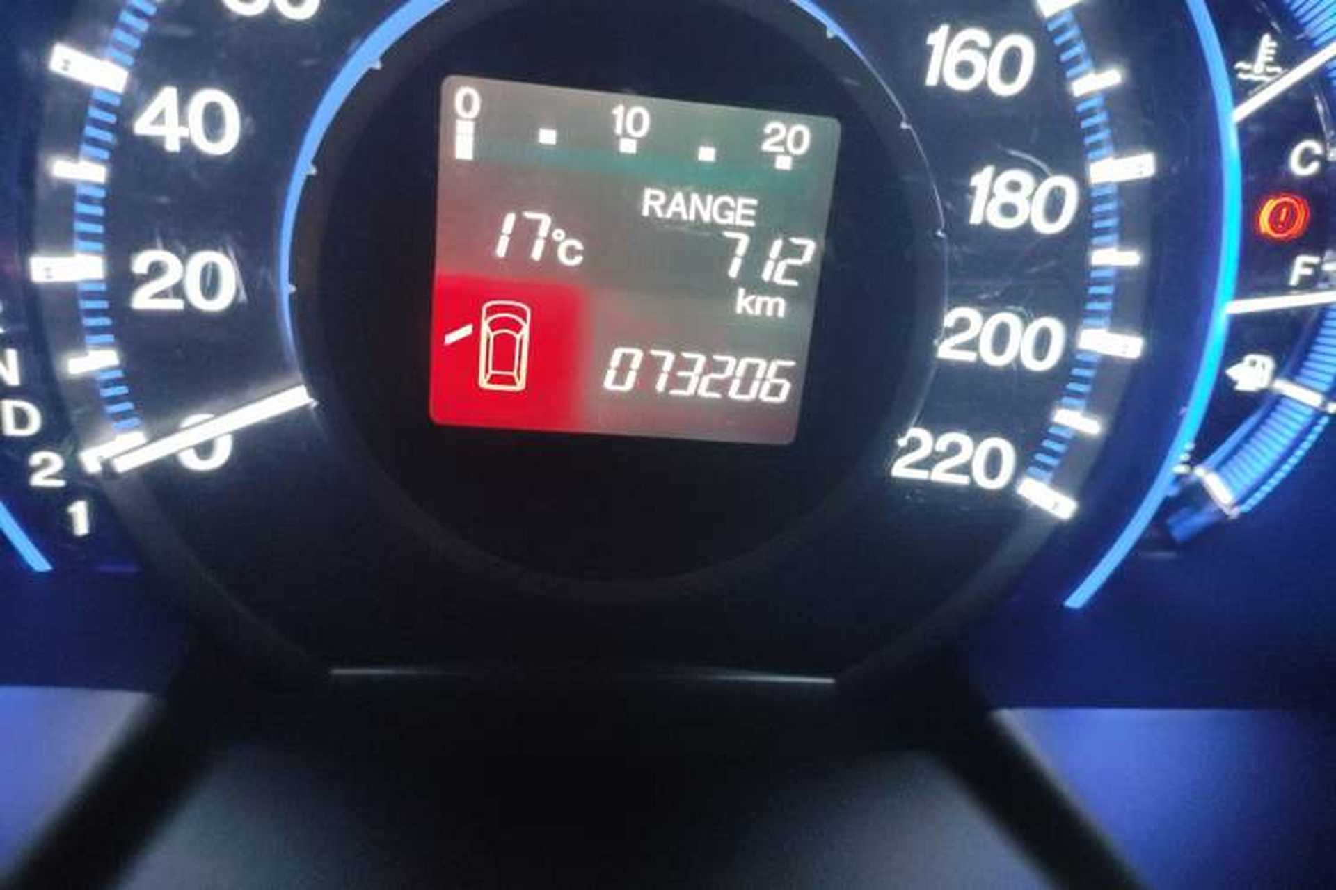 Used Honda Odyssey 2013 2.4L Luxury Edition Odometer Close Up