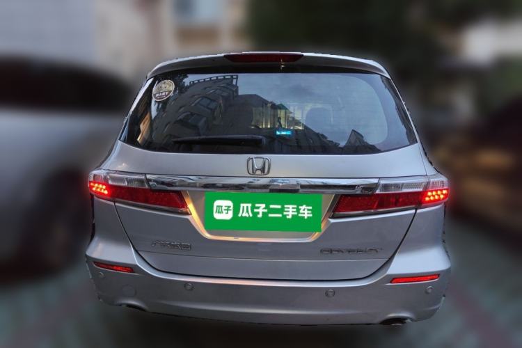 Used Honda Odyssey 2013 2.4L Luxury Edition Rear