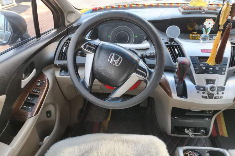 Used Honda Odyssey 2013 2.4L Elite Edition Steering Wheel