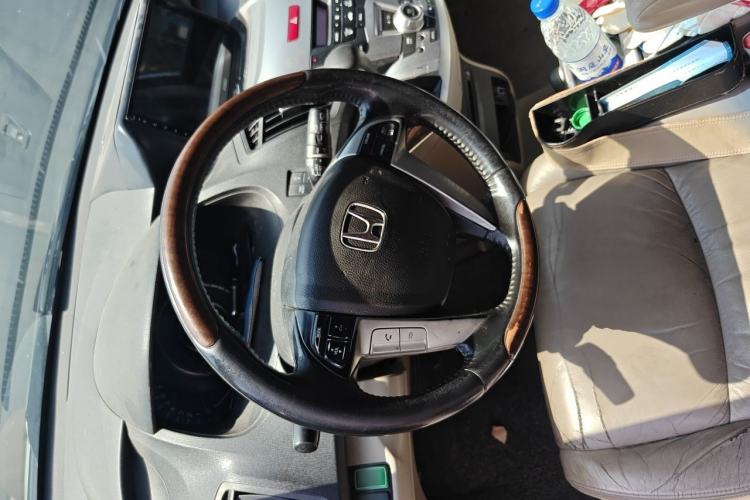 Used Honda Odyssey 2013 2.4L Luxury Edition Steering Wheel