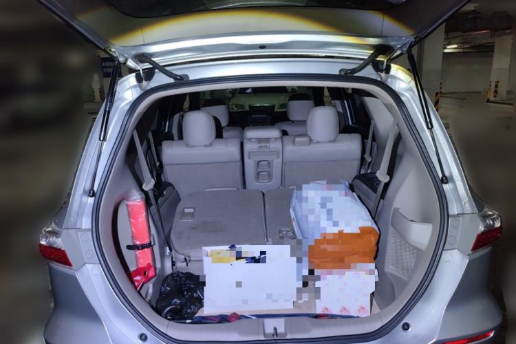 Used Honda Odyssey 2013 2.4L Elite Edition Trunk