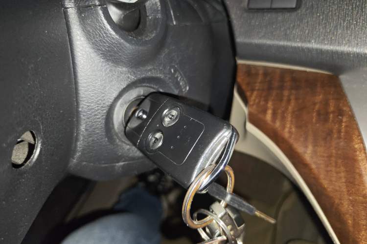 Used Honda Odyssey 2013 2.4L Elite Edition Vehicle Key