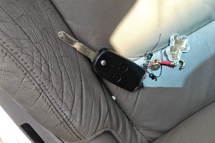 Used Honda Odyssey 2013 2.4L Luxury Edition Vehicle Key
