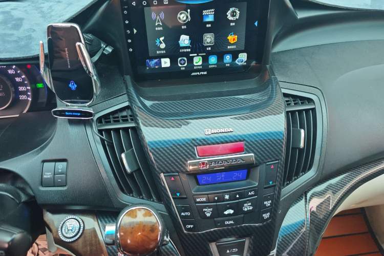 Used Honda Odyssey 2013 2.4L Luxury Edition Audio And AC Panel