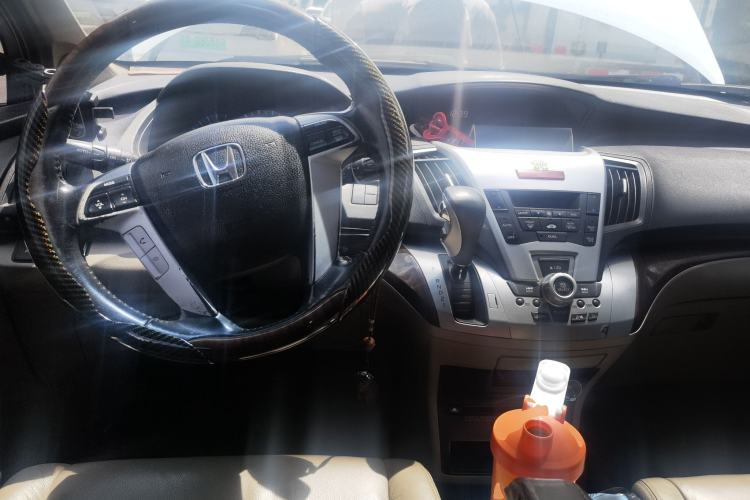 Used Honda Odyssey 2013 2.4L Luxury Edition Center Console