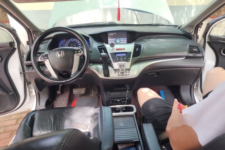 Used Honda Odyssey 2013 2.4L Sport Edition Center Console