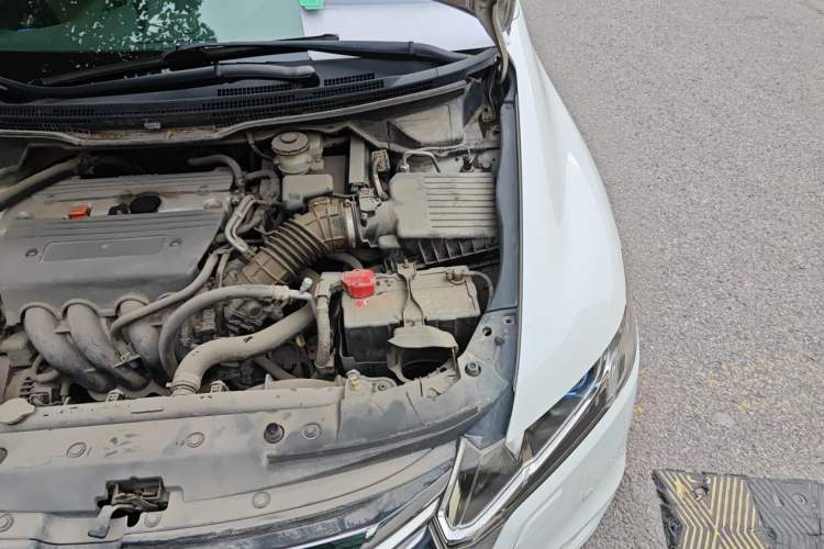 Used Honda Odyssey 2013 2.4L Luxury Edition Engine Bay Left