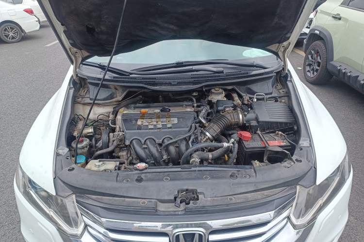 Used Honda Odyssey 2013 2.4L Luxury Edition Engine Bay