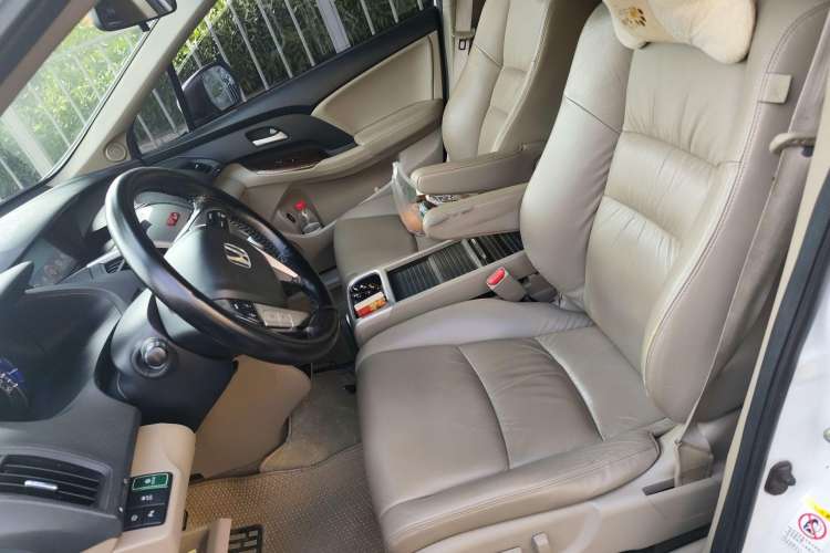 Used Honda Odyssey 2013 2.4L Luxury Edition Left Front Seat