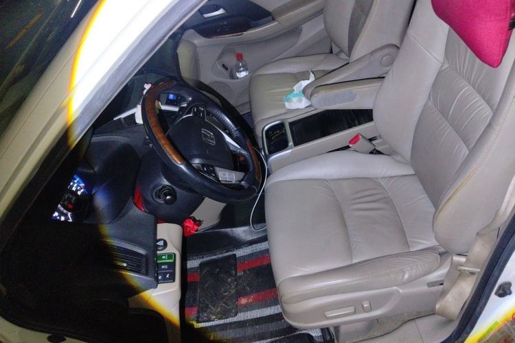 Used Honda Odyssey 2013 2.4L Luxury Edition Left Front Seat