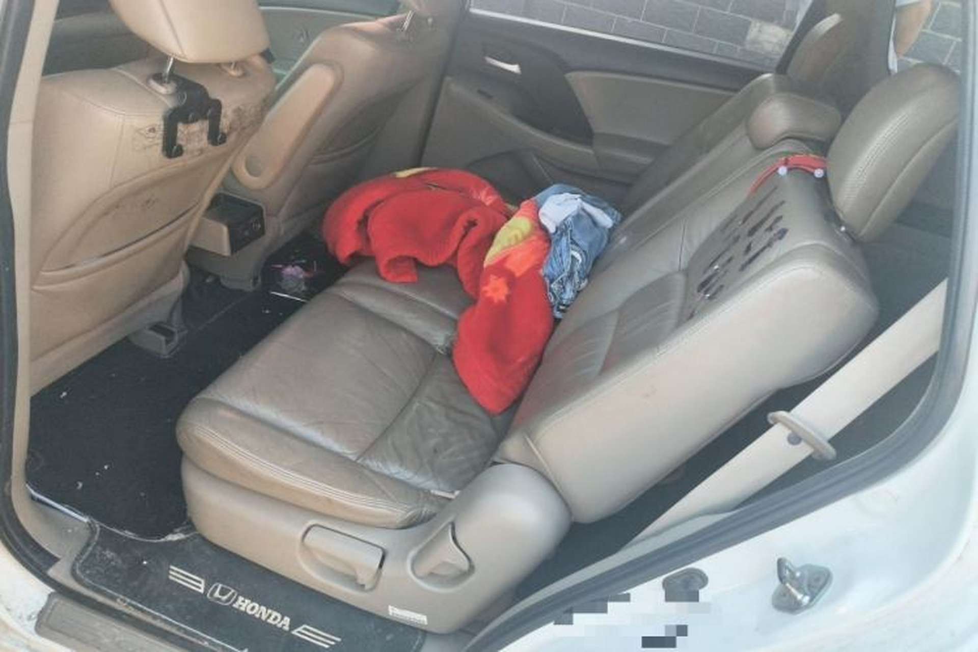 Used Honda Odyssey 2013 2.4L Luxury Edition Left Rear Seat