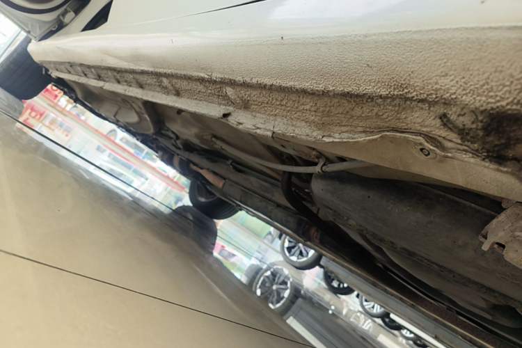 Used Honda Odyssey 2013 2.4L Luxury Edition Left Side Sill