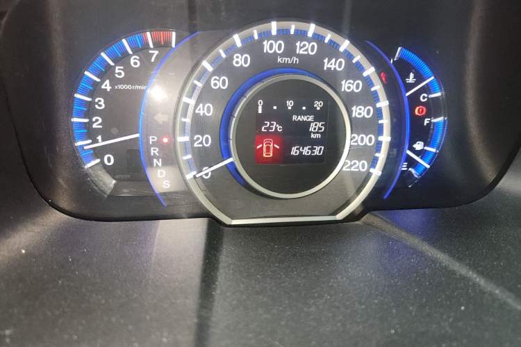 Used Honda Odyssey 2013 2.4L Sport Edition Odometer Close Up