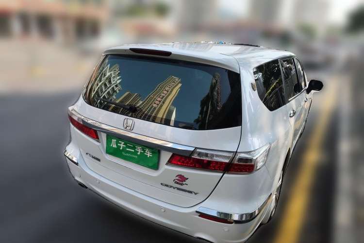 Used Honda Odyssey 2013 2.4L Luxury Edition Rear Right 45 Deg