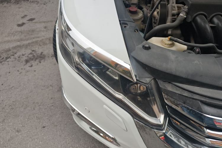 Used Honda Odyssey 2013 2.4L Luxury Edition Right Front Headlight