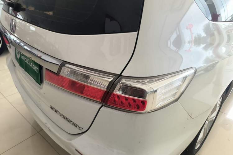 Used Honda Odyssey 2013 2.4L Luxury Edition Right Rear Taillight
