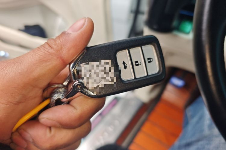 Used Honda Odyssey 2013 2.4L Luxury Edition Vehicle Key