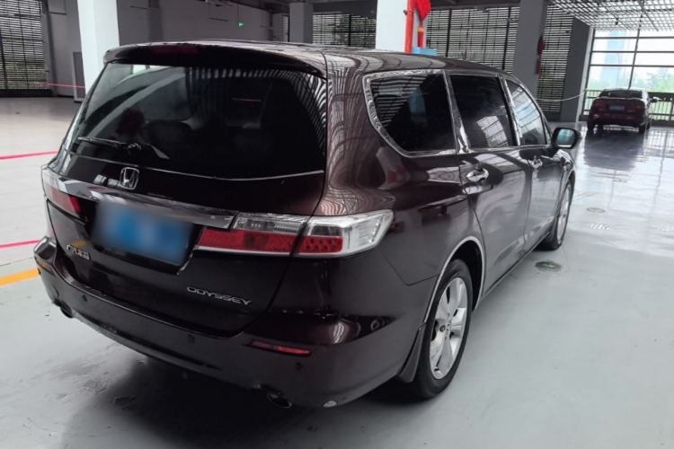 Used Honda Odyssey 2014 2.4L Luxury Edition Rear Right 45 Deg