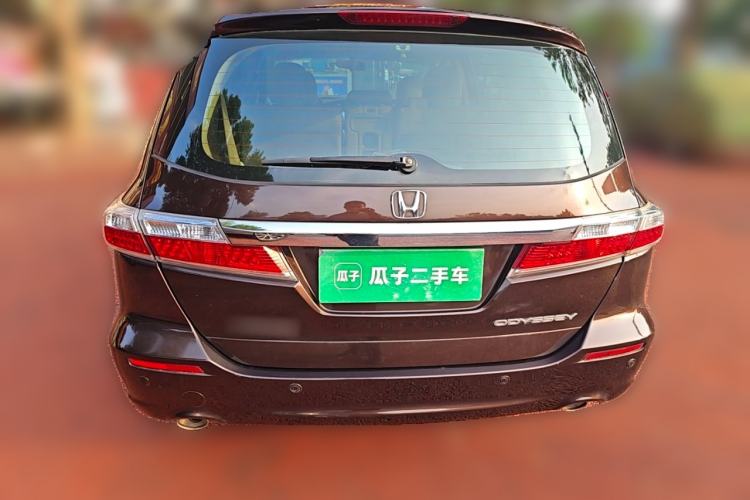 Used Honda Odyssey 2014 2.4L Luxury Edition Rear