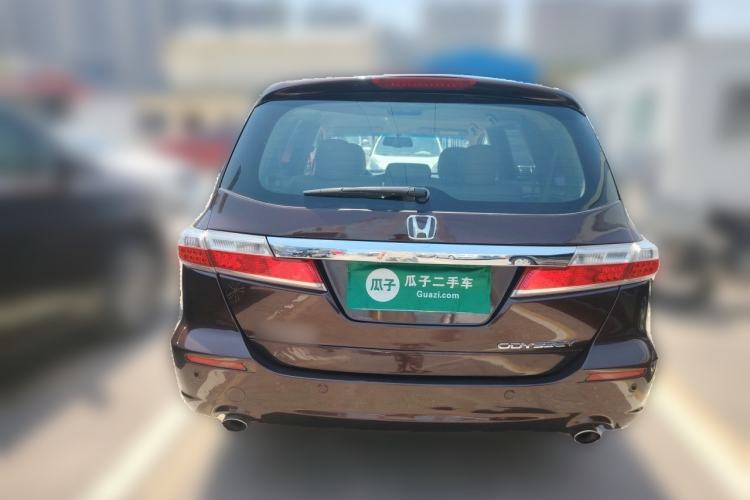Used Honda Odyssey 2014 2.4L Elite Edition Rear