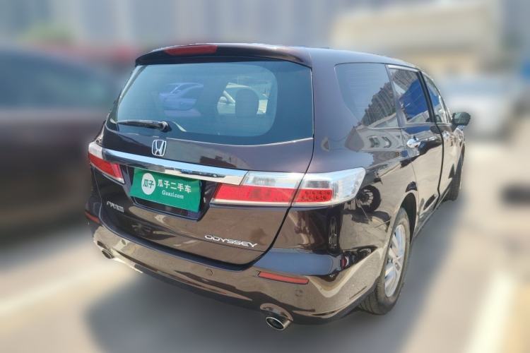 Used Honda Odyssey 2014 2.4L Elite Edition Rear Right 45 Deg