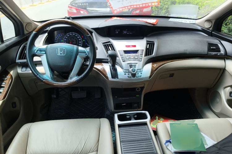 Used Honda Odyssey 2014 2.4L Elite Edition Center Console