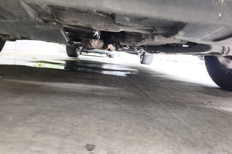 Used Honda Odyssey 2014 2.4L Elite Edition Chassis Front