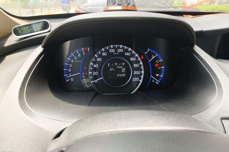 Used Honda Odyssey 2014 2.4L Elite Edition Odometer Close Up