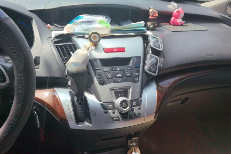 Used Honda Odyssey 2014 2.4L Luxury Edition Audio And AC Panel