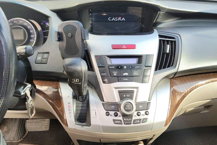 Used Honda Odyssey 2014 2.4L Luxury Edition Audio And AC Panel