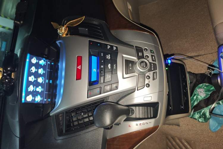 Used Honda Odyssey 2014 2.4L Luxury Edition Audio And AC Panel